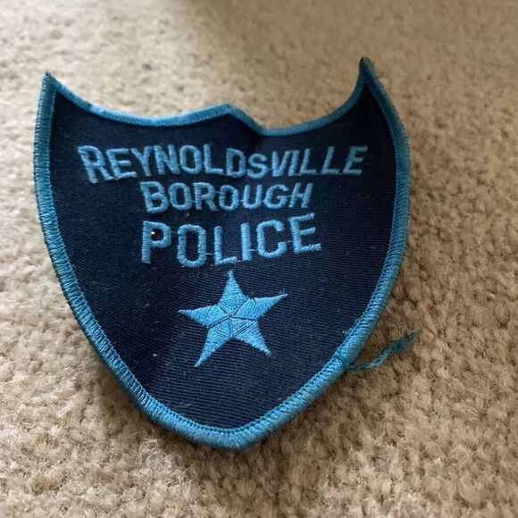 Reynoldsville Borough Pennsylvania Police Department Shoulder Patch - Picture 2 of 5